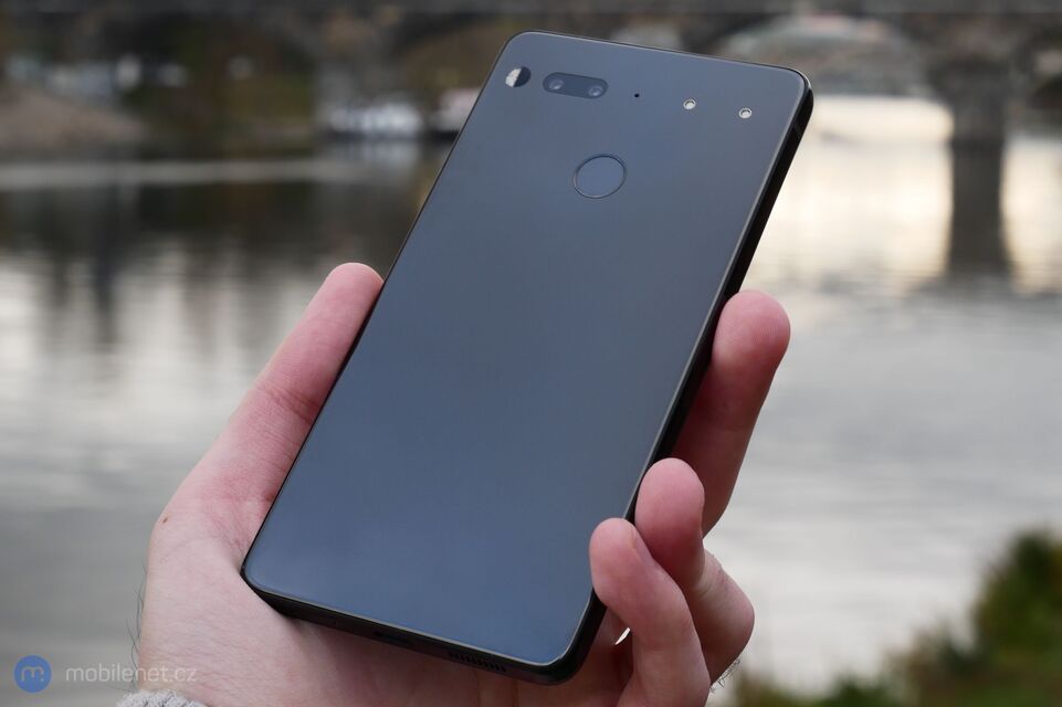 Essential Phone