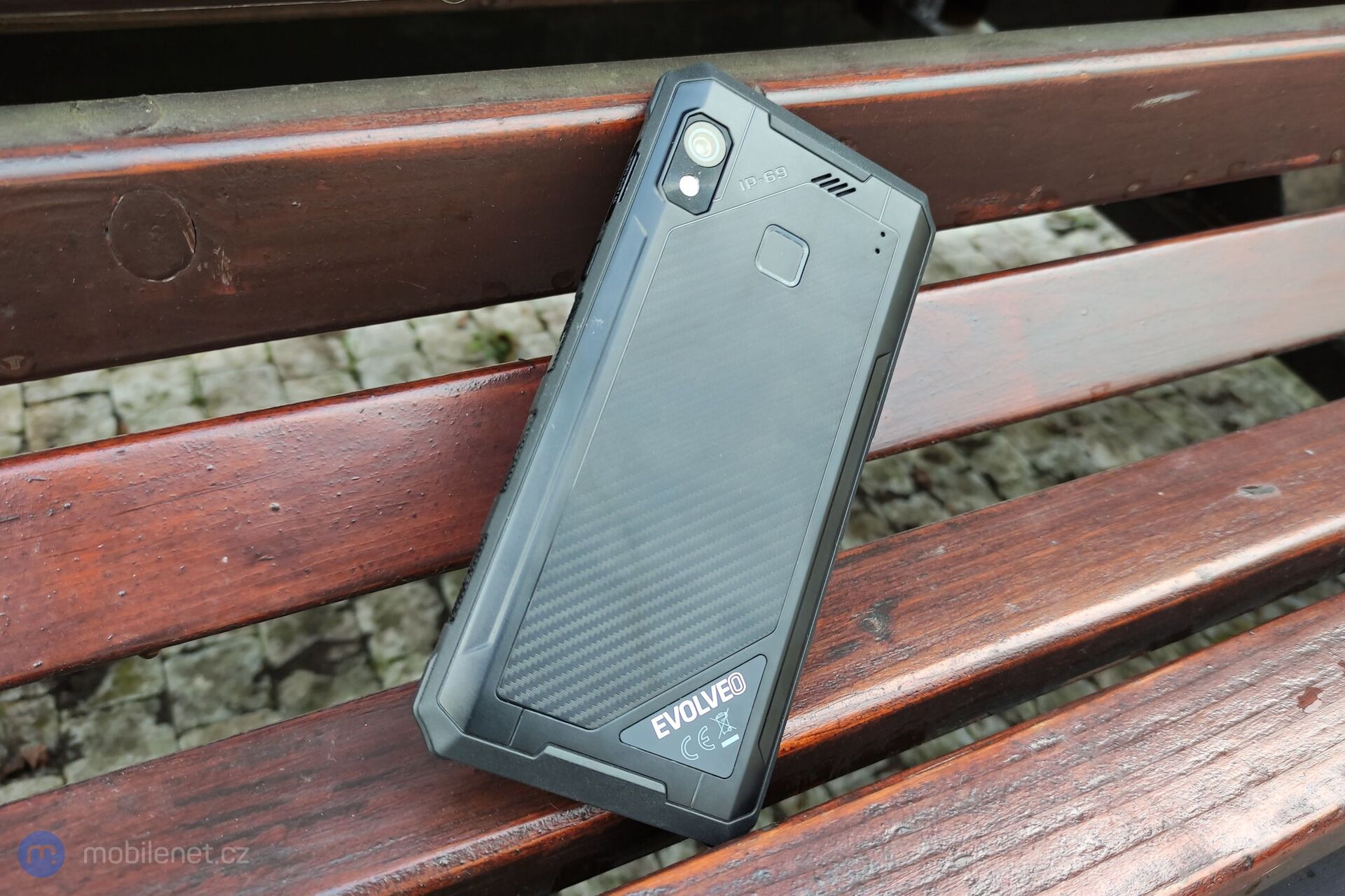 Evolveo StrongPhone G9