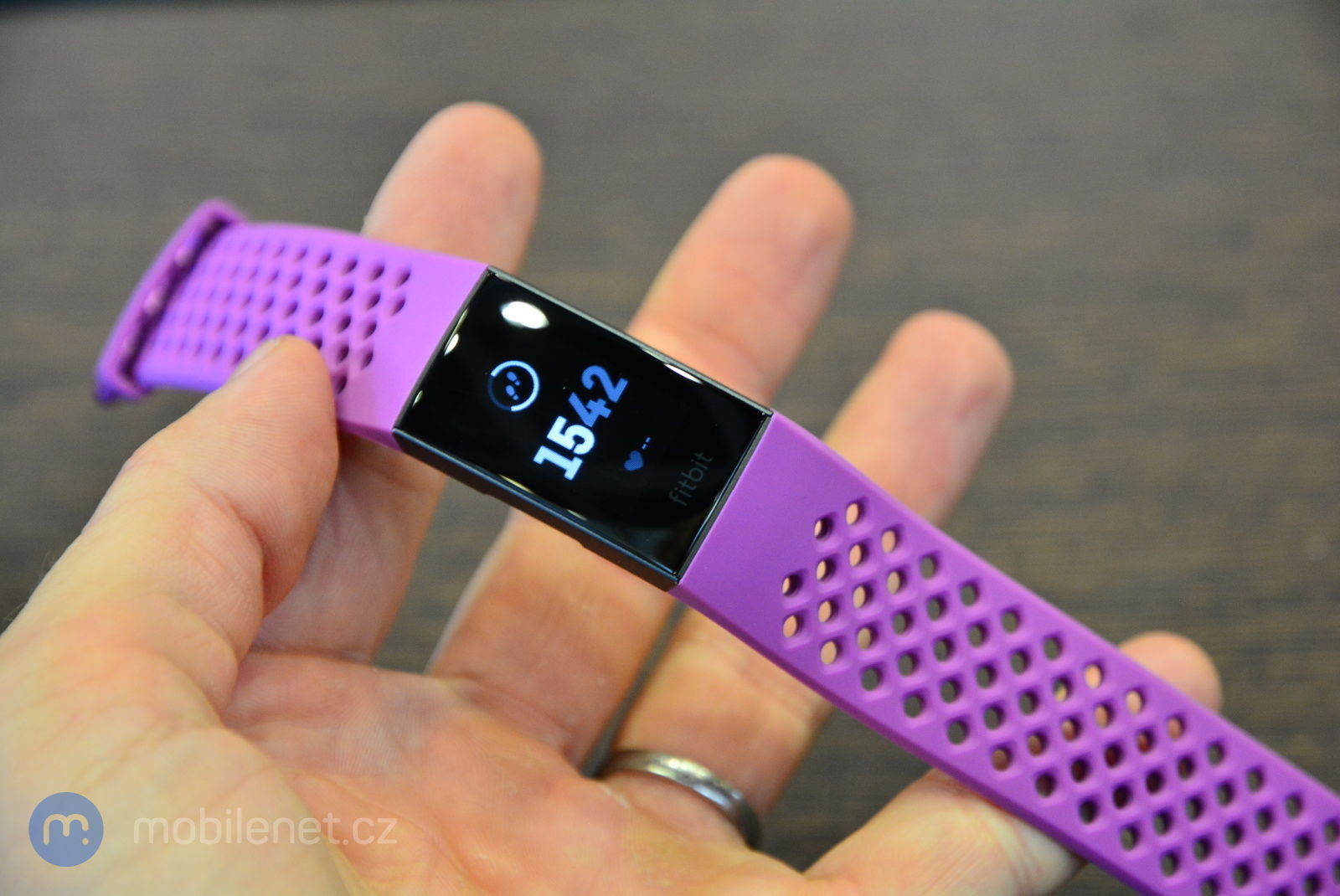 Fitbit Charge 3