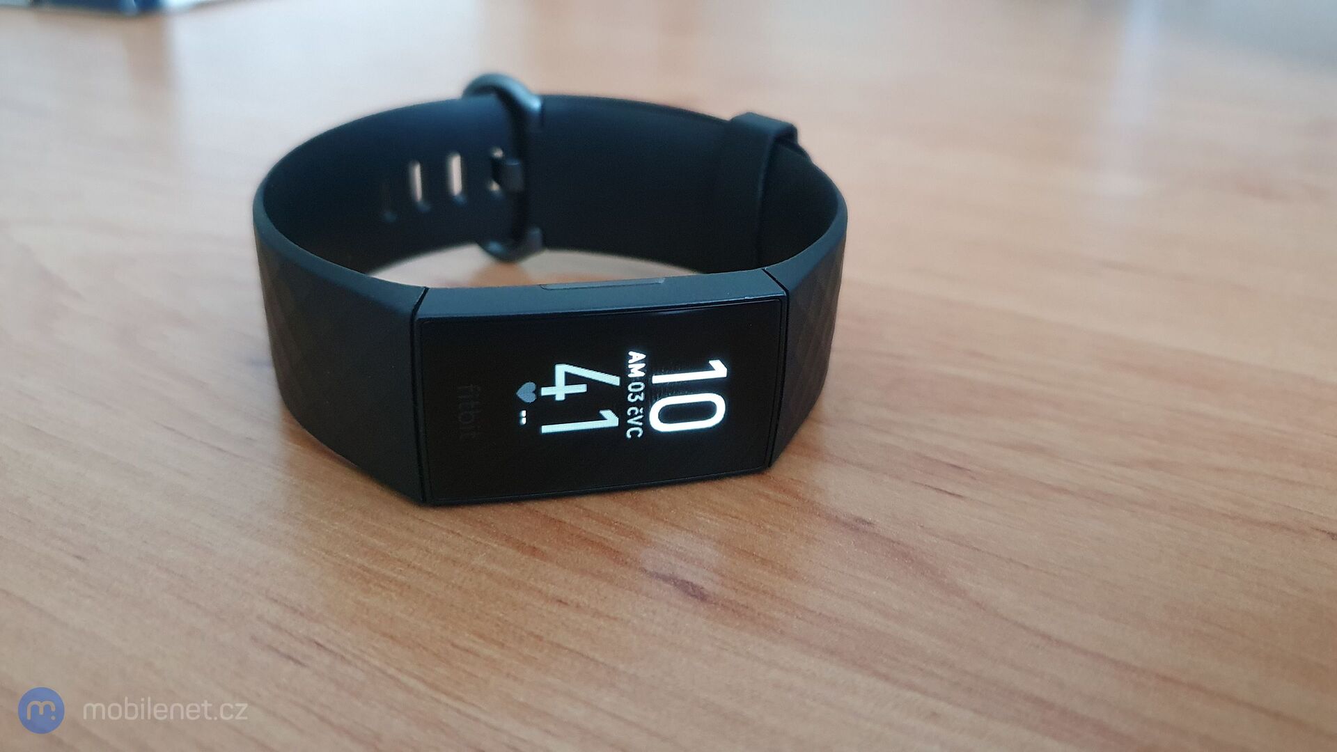 Fitbit Charge 4