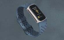 Fitbit Charge 5