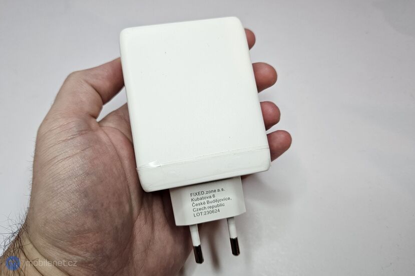 FIXED GaN100 Charger