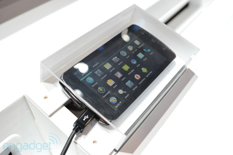 Fujitsu Arrows prototyp