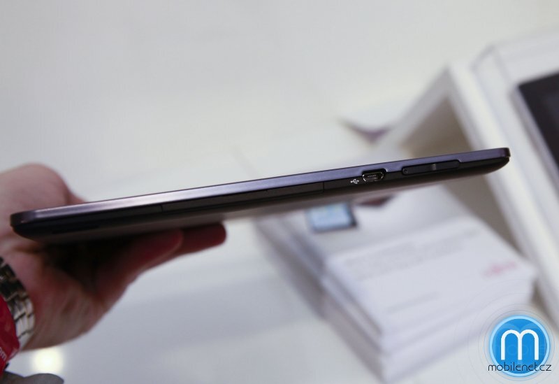 Fujitsu Stylistic M532