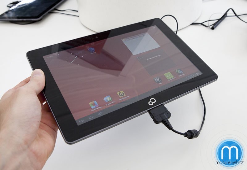 Fujitsu Stylistic M532