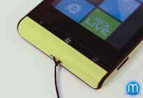 Fujitsu Toshiba Windows Phone 7.5