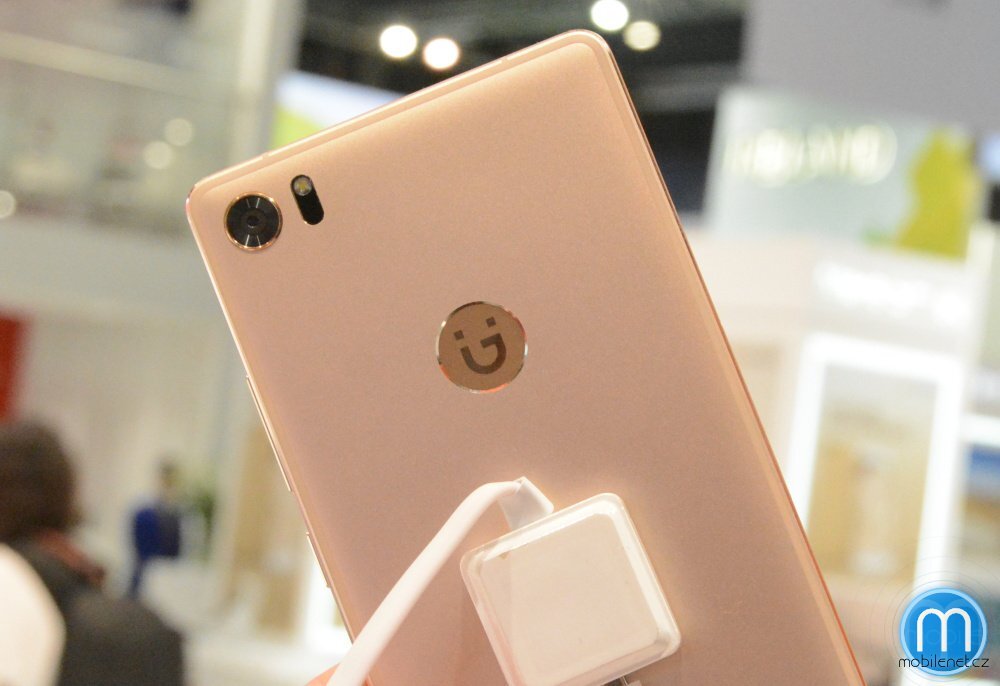 Gionee S8