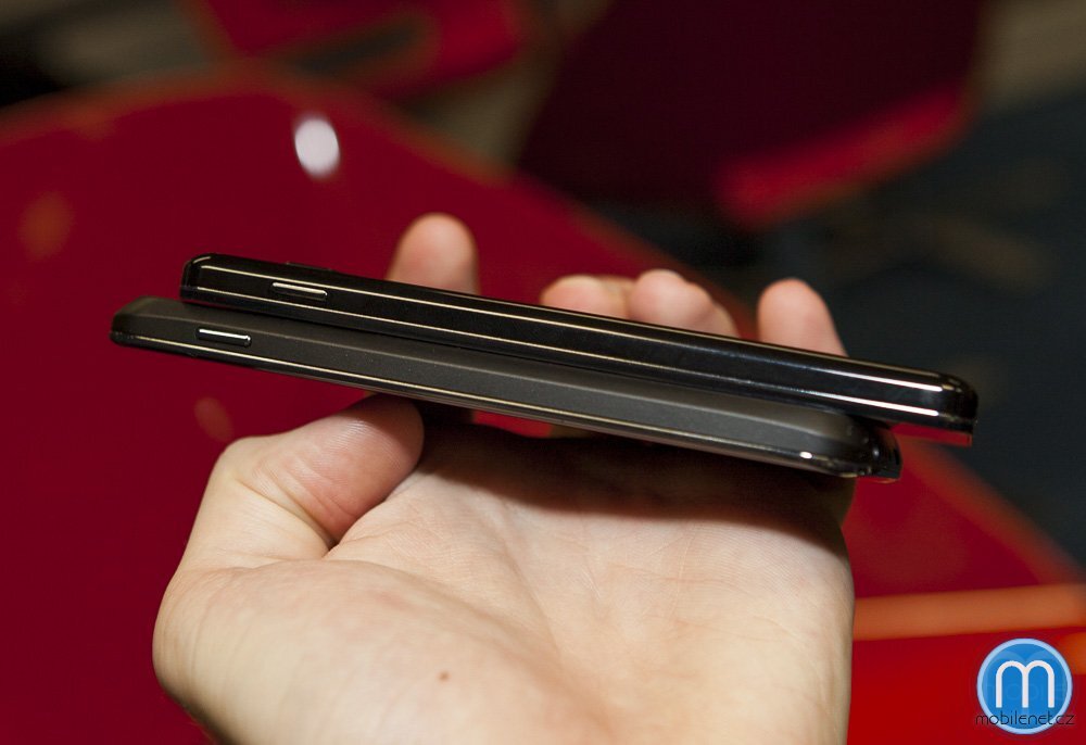 Google Nexus 4 a LG Optimus G