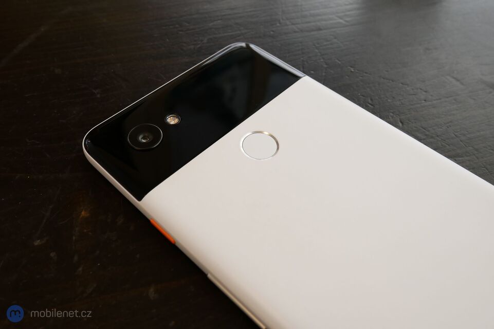 Google Pixel 2 XL