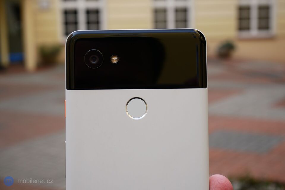 Google Pixel 2 XL