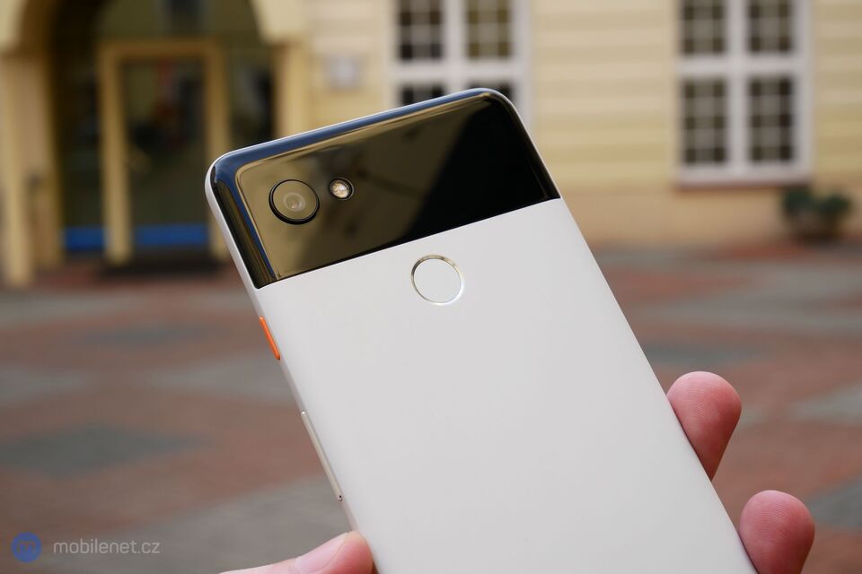 Google Pixel 2 XL