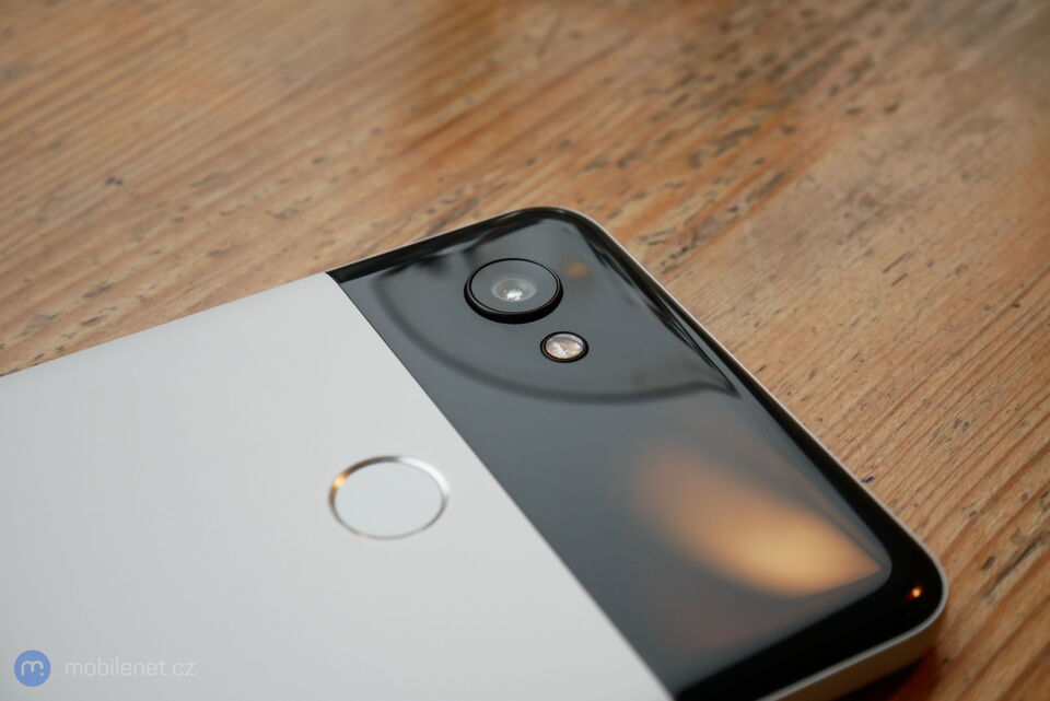 Google Pixel 2 XL