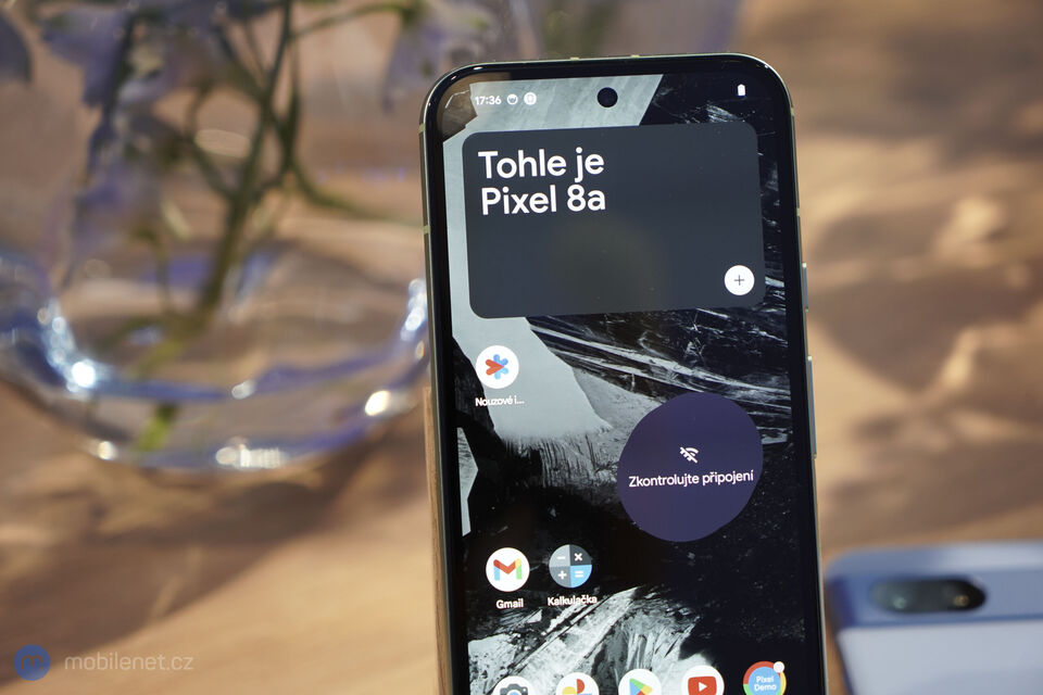Google Pixel 8a