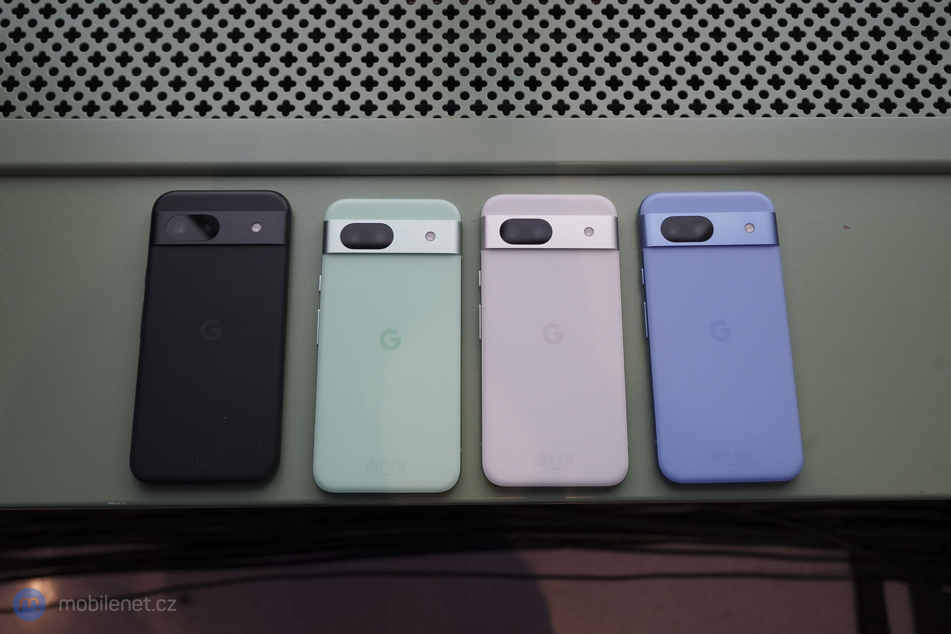 Google Pixel 8a