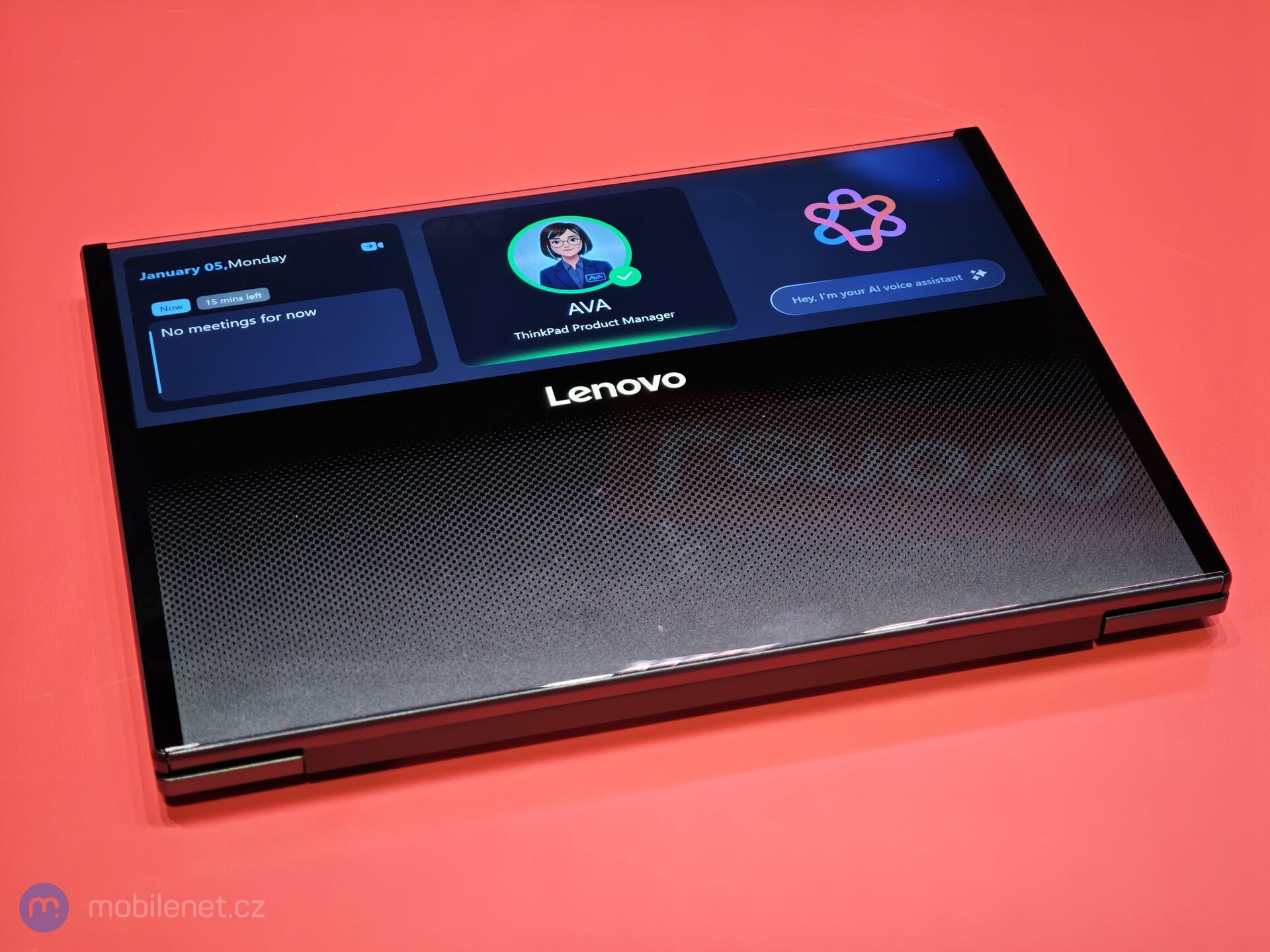 hinkPad Rollable XD Concept