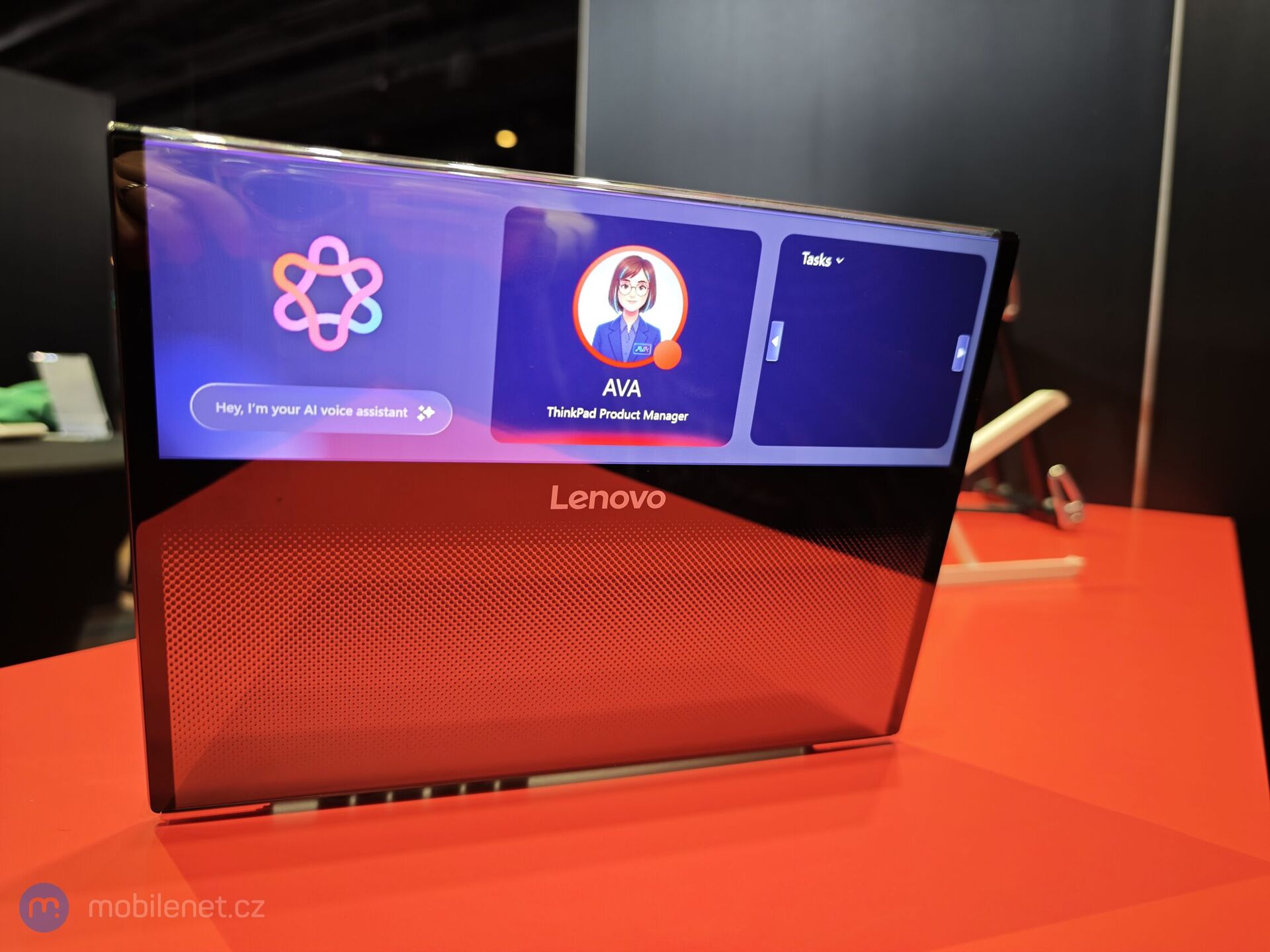 hinkPad Rollable XD Concept