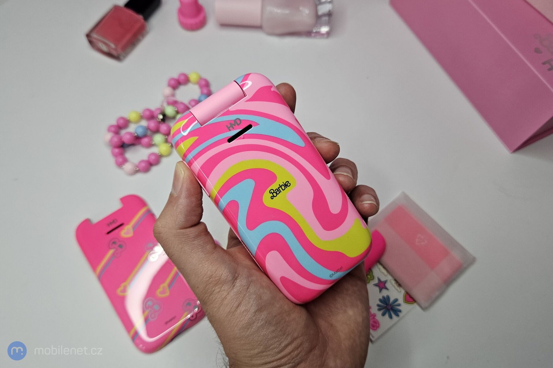 HMD Barbie Phone