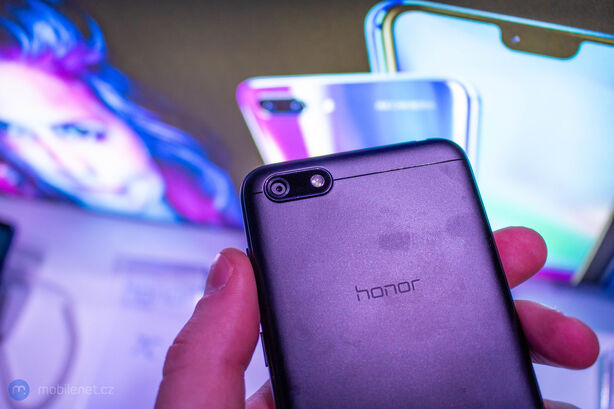 Honor 7S - představení