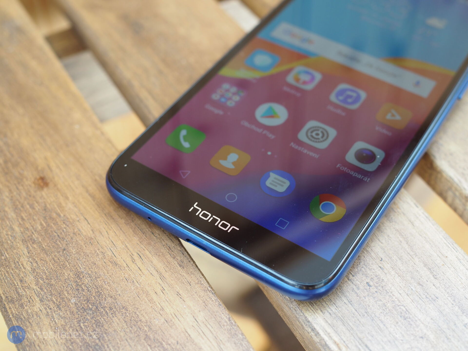 Honor 7S