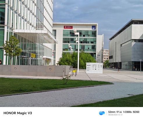 Honor Magic V3