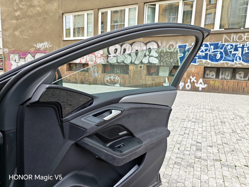 Honor Magic V5