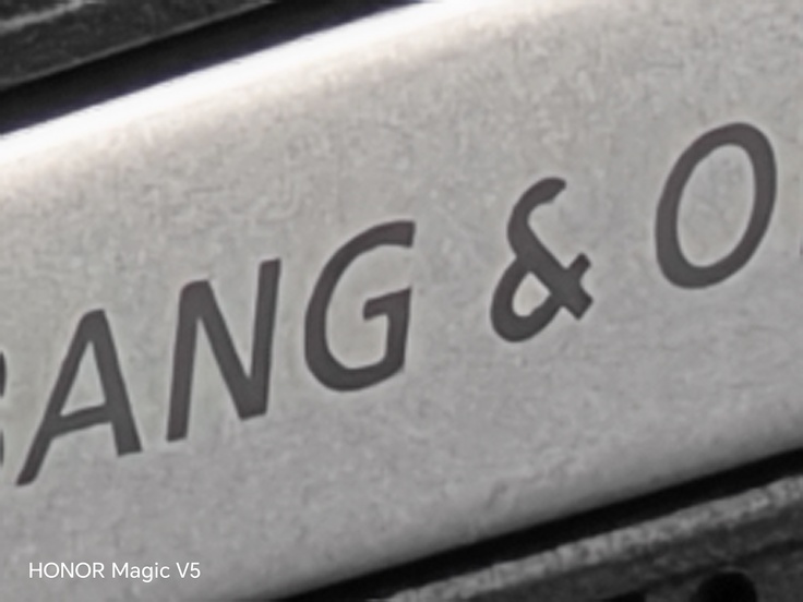 Honor Magic V5
