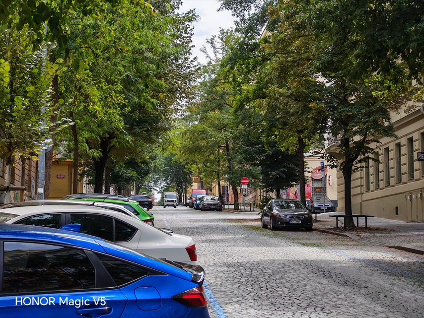 Honor Magic V5
