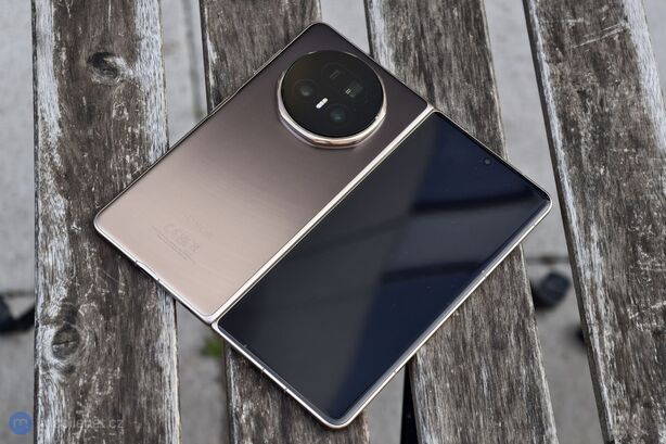 Honor Magic V5