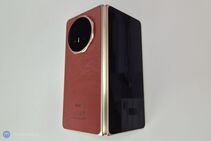 Honor Magic V6