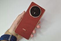 Honor Magic V6