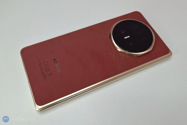 Honor Magic V6
