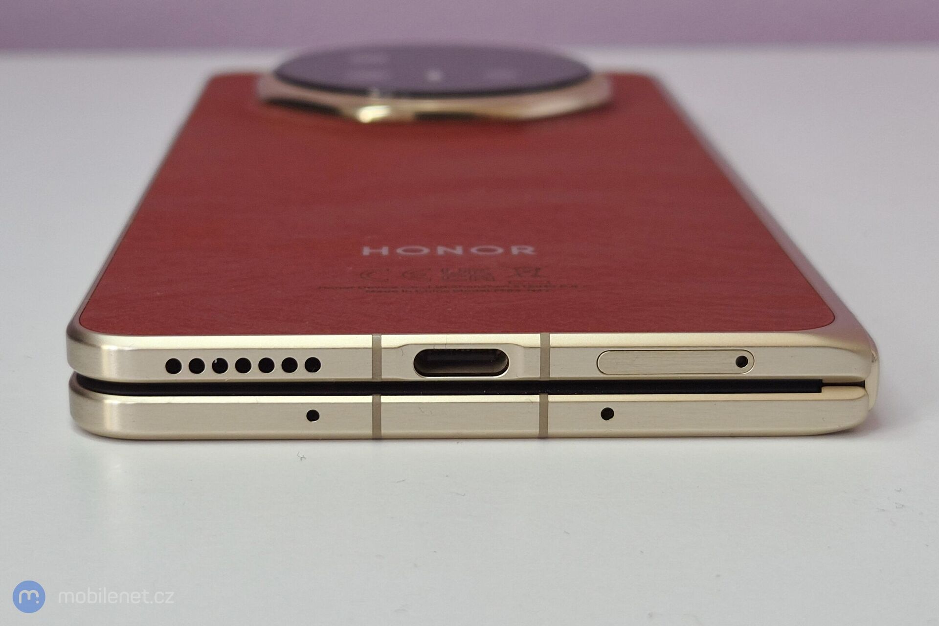 Honor Magic V6