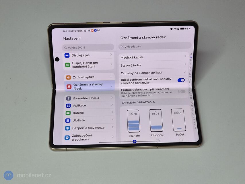 Honor Magic V6