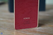 Honor Magic V6