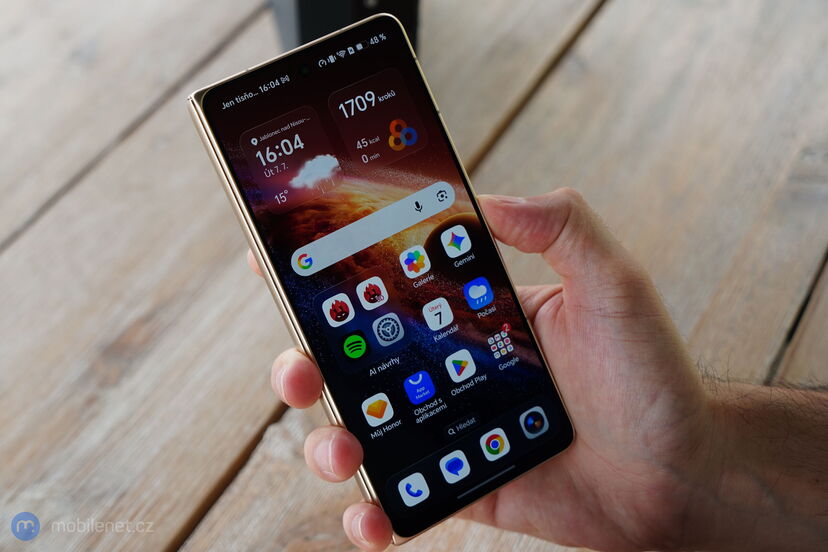 Honor Magic V6