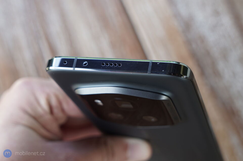 Honor Magic6 RSR Porsche Design