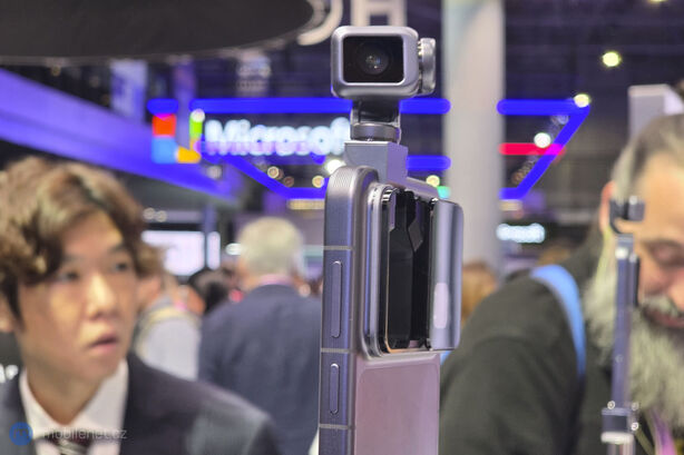 Honor Robot Phone
