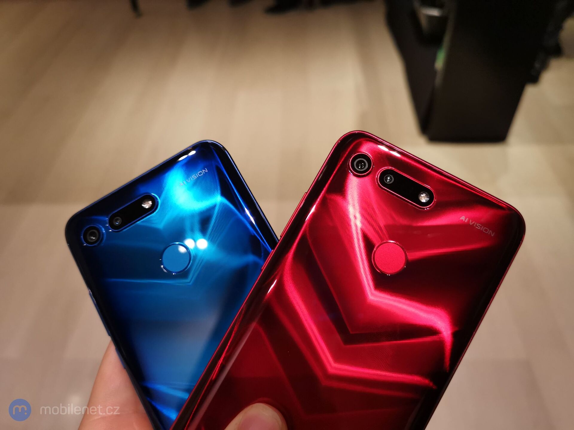 Honor View 20