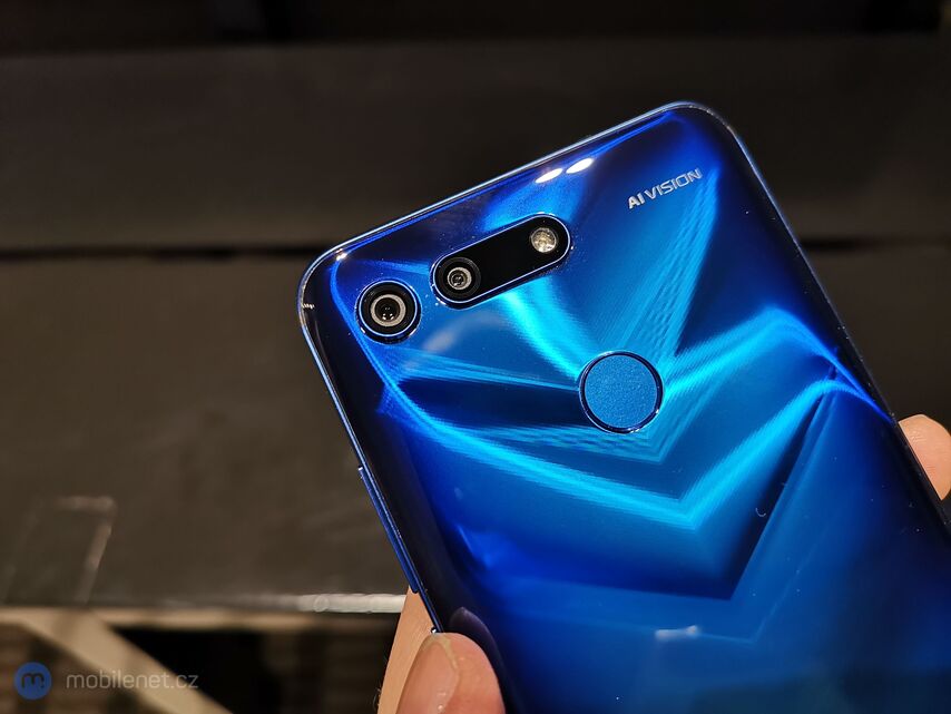 Honor View 20