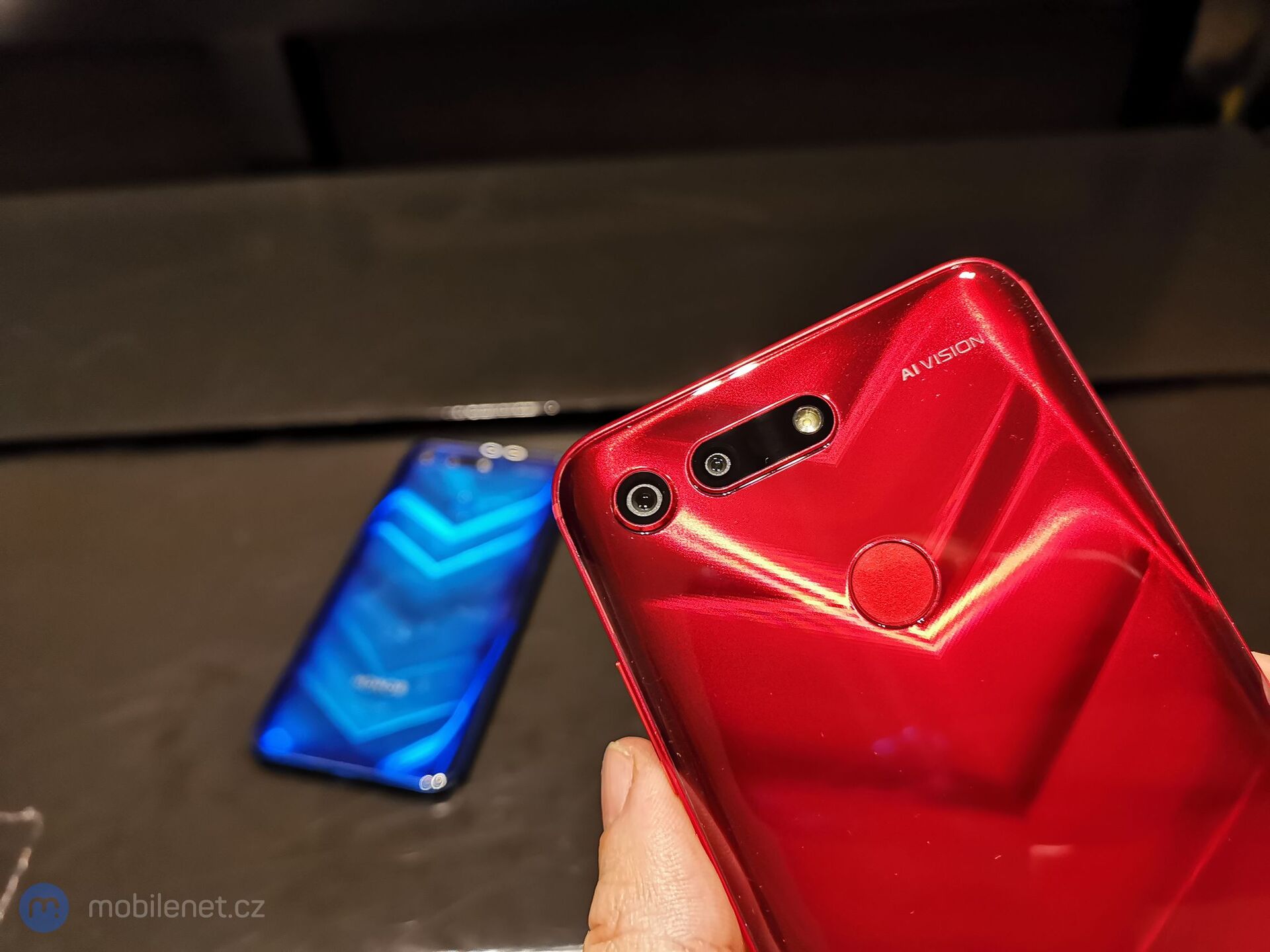 Honor View 20