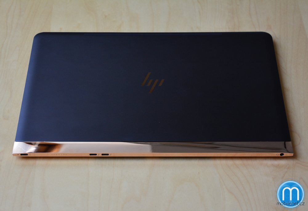 HP Spectre (2016)