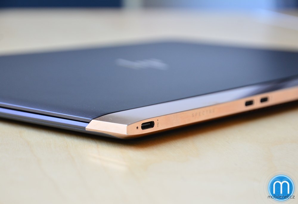 HP Spectre (2016)