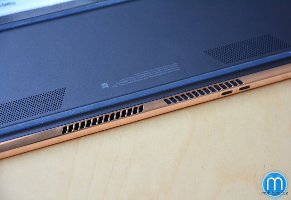 HP Spectre (2016)