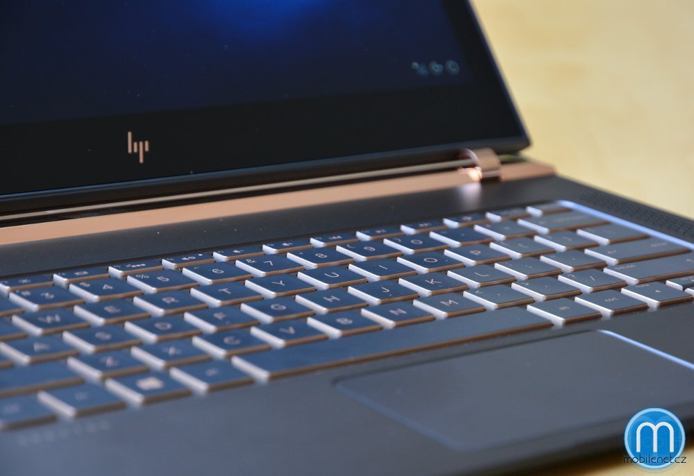 HP Spectre (2016)