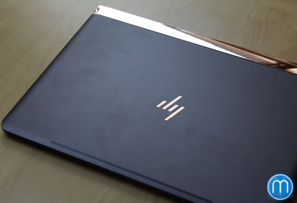 HP Spectre (2016)