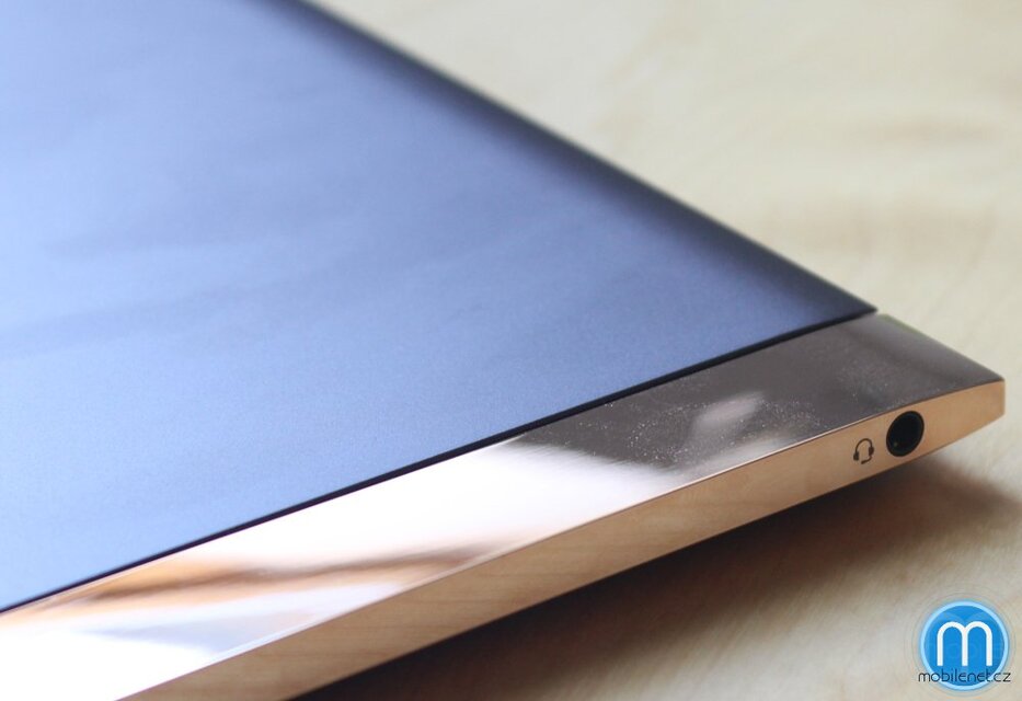 HP Spectre (2016)