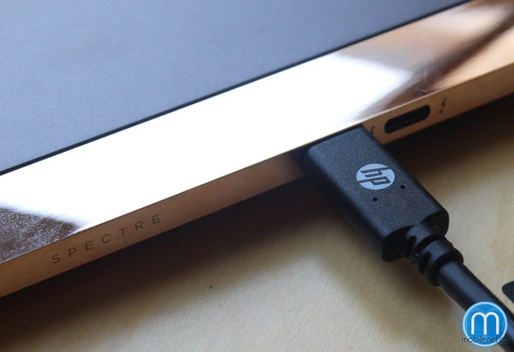 HP Spectre (2016)