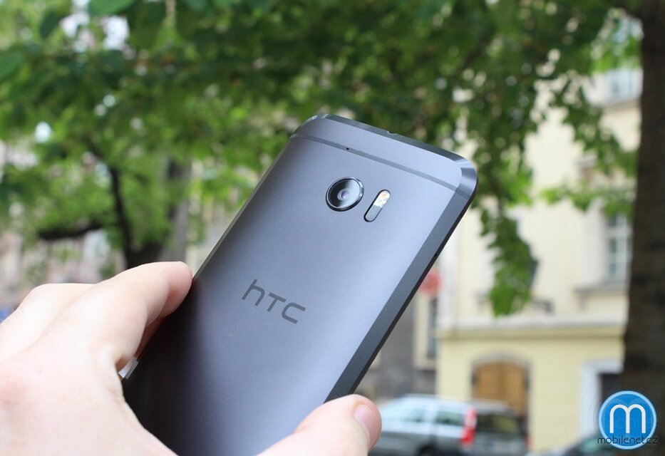 HTC 10