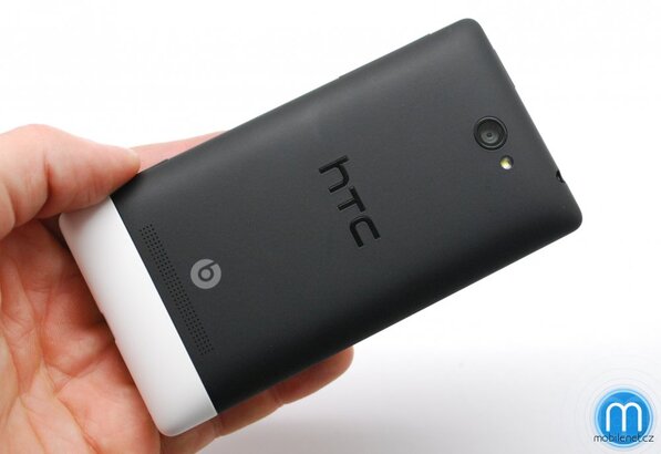 HTC 8S