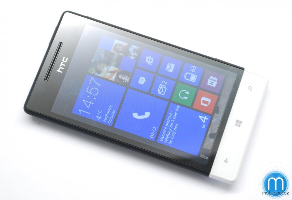 HTC 8S